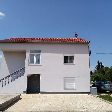 Luka Apartment Galovac  Exterior photo