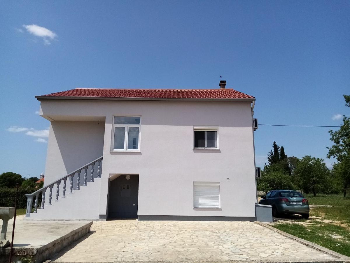 Luka Apartment Galovac  Exterior photo